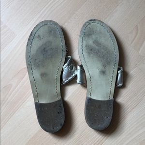 Jack Rogers Shoes - Jack Rogers Platinum Sandals - Size 7.5 Jack Rogers Shoes - Jack Rogers Platinum Sandals - Size 7.5